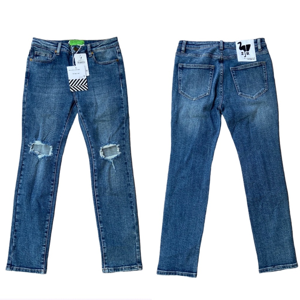 SR vs. Sandrine Rose Distressed Knee Blue Jeans Size 28 New